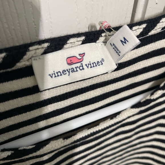 NWT Vineyard Vine Stripe Sweater - Picture 2 of 5
